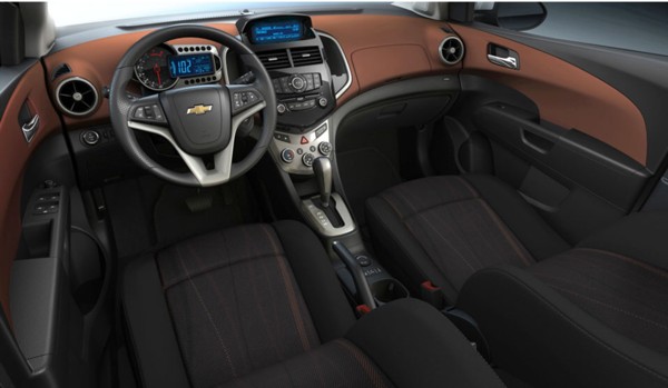 Chevrolet Aveo Chevrolet Aveo вид изнутри