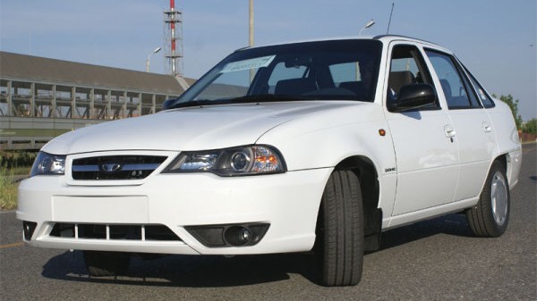 Daewoo Nexia вид по диагонали