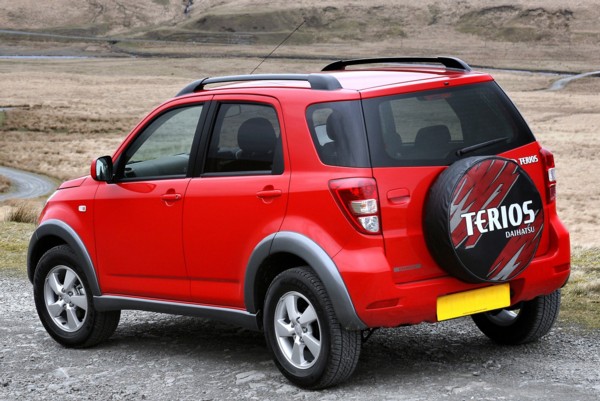Daihatsu_Terios_back