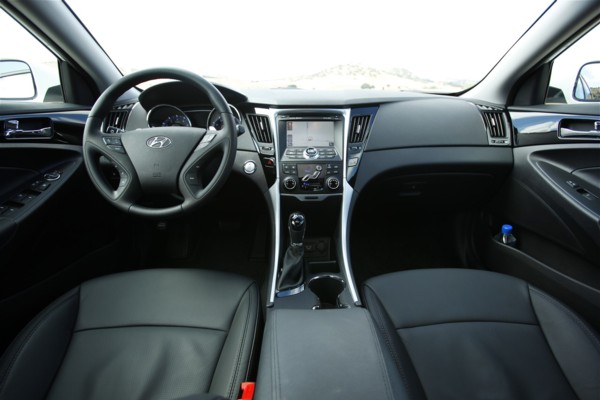 Hyundai Sonata inside