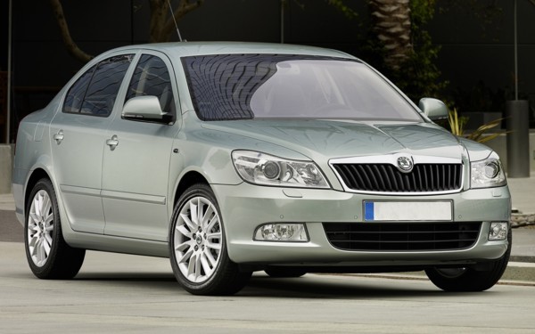 Skoda Octavia front