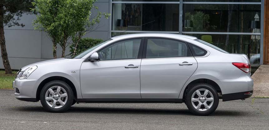Nissan Almera